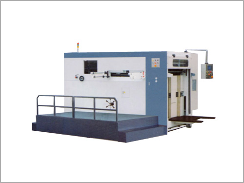 半自动模切压痕机